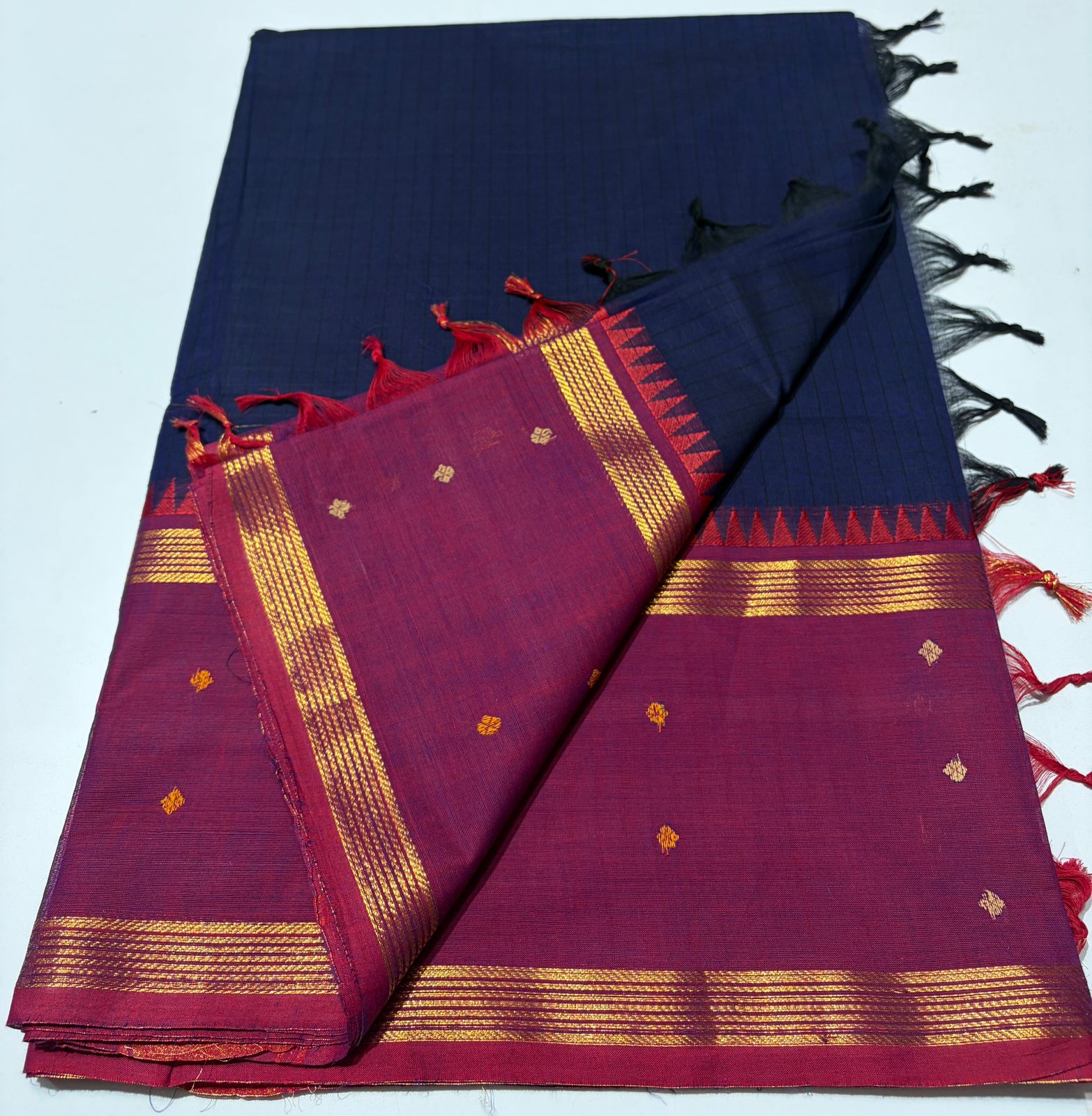 Blue body with a micro-check pattern Gadwal Cotton Silk Saree